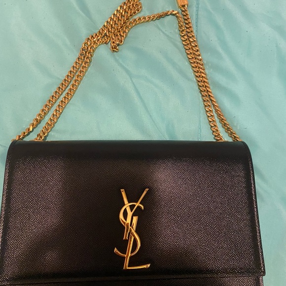 KATE MEDIUM IN GRAIN DE POUDRE EMBOSSED LEATHER - Picture 7 of 8